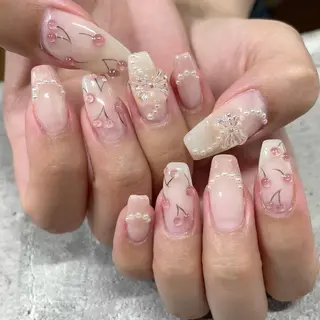 ネイル 東 千夏のネイルデザイン