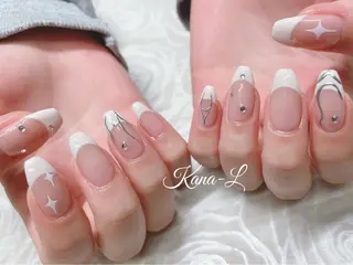 ネイル 芦辺 香奈のネイルデザイン