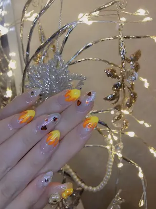 ロング ネイル 長さ出し専門 nynaのネイルデザイン