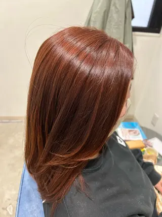 カラー LOUVRE【ルーブル】所属・柴田 久美子のヘアスタイル