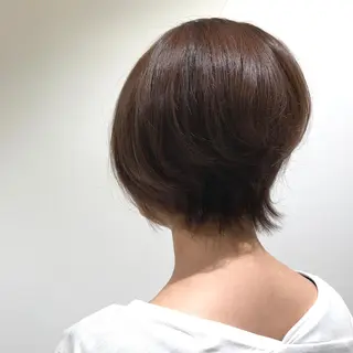 ショート カラー cher. 新井瑞希のヘアスタイル