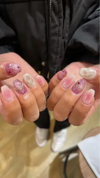 ネイル 鈴木 すみれのネイルデザイン