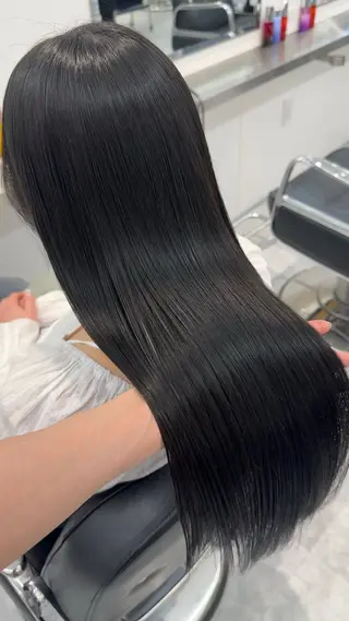 セミロング パーマ Parve  Mix 🫧梶川虹のヘアスタイル