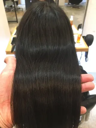 セミロング カラー メンズ眉毛ITSUK Iメンズ専門　新宿の眉毛・アイブロウイメージ