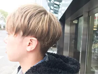 ショート カラー メンズ 井坂 卓真のヘアスタイル