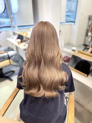 セミロング ai 梅田/暖色カラーのヘアスタイル