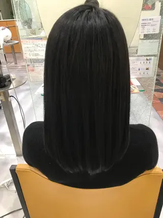 ミディアム 三田 豪のヘアスタイル