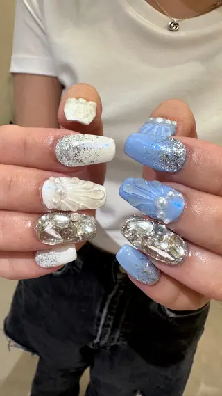 ネイル 👽個性派ネイル🎀 komachiのヘアスタイル