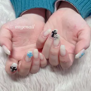 ネイル オーナーネイリスト MAKIのネイルデザイン