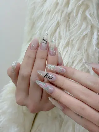 ネイル Julli ジュリのネイルデザイン