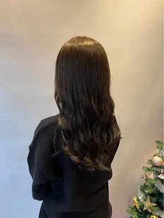 ロング カラー 小山 優香のヘアスタイル