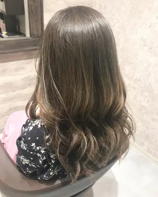 セミロング カラー 🫟Blanco🫟 Color&Careのヘアスタイル