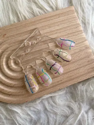 ネイル S LOUNGE NAIL所属・パーツたくさん🍓 SUMIのネイルデザイン