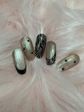 ネイル ベロバ クリスティーナのネイルデザイン