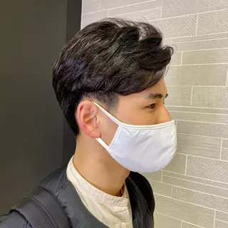 ショート メンズ 山崎 航のヘアスタイル