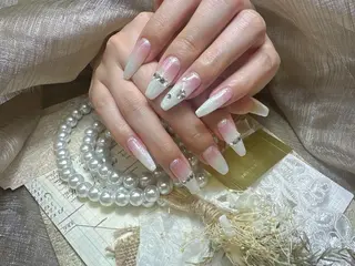 ネイル Anna Nail (パラジェル登録店)のネイルデザイン