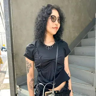 ロング パーマ 🌈圧倒的デザイン パーマ　関和希のヘアスタイル