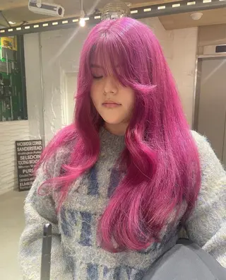 ロング カラー 艶ハイトーン👑♡ NATSUKIのヘアスタイル