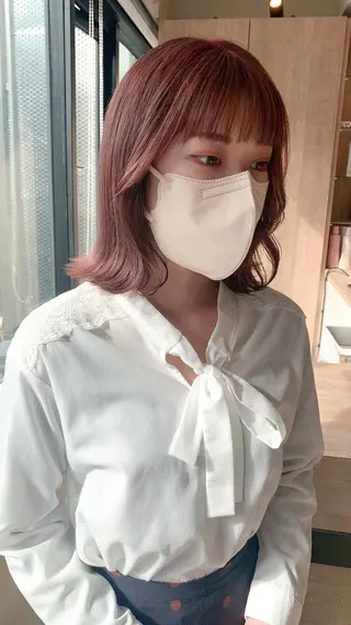 ショート カラー ヘアアレンジ yuka .のヘアスタイル