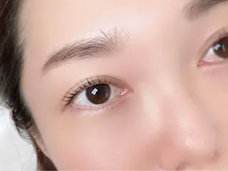 マツエク・マツパ aveuglant所属・aveuglant 加藤久佳のマツエク・マツパデザイン