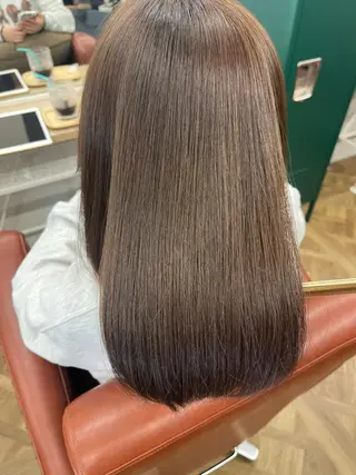 セミロング 髪質改善×韓国風/小 顔レイヤー/早瀬櫻子のマツエク・マツパデザイン