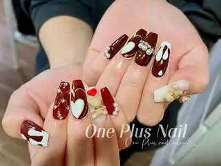 ネイル One plus StudioNailのネイルデザイン