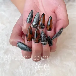 ネイル 知花 梨花のネイルデザイン