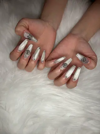 ネイル ulu nailsalon所属・ulu nail しえるのネイルデザイン