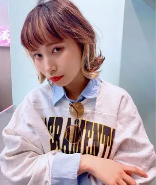 ショート カラー 岡野 静華のヘアスタイル