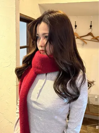 ロング Miyazaki Minoriのヘアスタイル