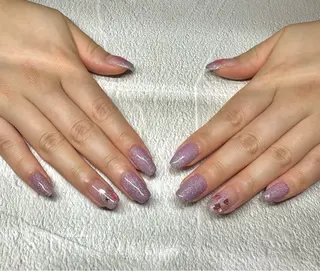 ネイル Tanemoto所属・Ueda Rieのネイルデザイン