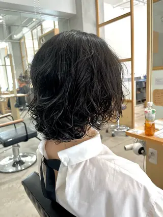 ミディアム パーマ FERIA fam 北千里のヘアスタイル