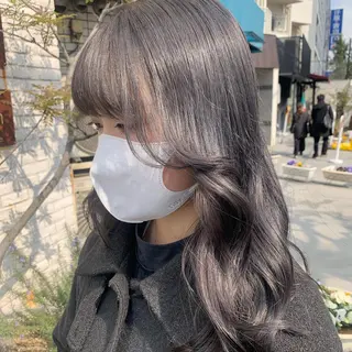 カラー ヤマダ サクラのヘアスタイル