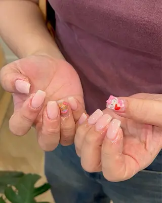 ネイル Nes.Nail所属・Miyagi Asamiのネイルデザイン