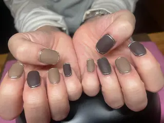 ショート M. KOTOMIのネイルデザイン