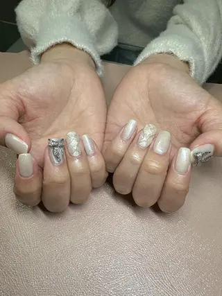 ネイル うにゃねいる🌷 Mayaのネイルデザイン