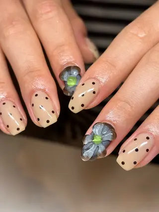 ネイル un.  private nail salon所属・un.private nail salonのネイルデザイン