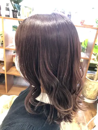 ミディアム カラー 山崎 和花のヘアスタイル