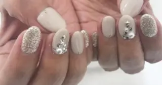 ネイル ゲン レイカのネイルデザイン