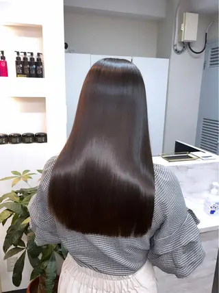 ロング カラー seta新宿所属・髪質改善/縮毛矯正 芹沢のヘアスタイル