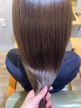 ロング カラー Uil所属・ながこ /透明感カラーのヘアスタイル