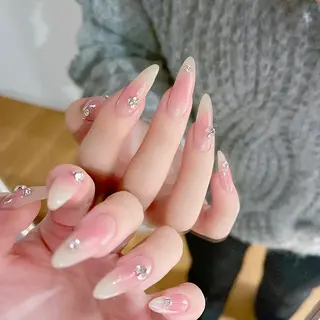 ネイル FLY Nail Salonのネイルデザイン
