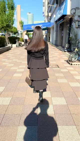 セミロング 髪質改善 赤み消しカラー山本のヘアスタイル