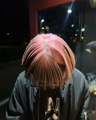 ショート 室屋 鈴音のヘアスタイル