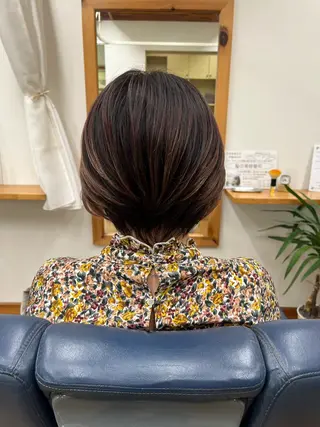 ショート ヘアーインタイム所属・齋藤 汐音のヘアスタイル