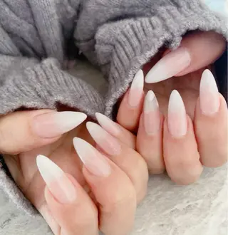 ネイル nail salon Berry所属・前田 りかのネイルデザイン