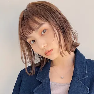 ショート カラー あやめ【顔まわり/レ イヤー/柔らかカラ】のヘアスタイル