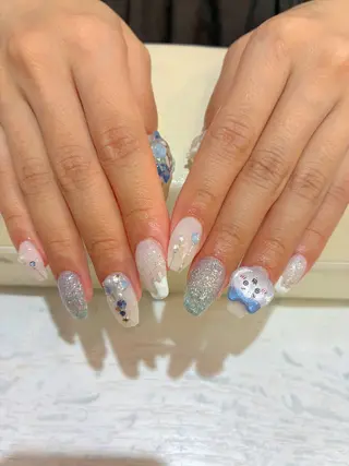 ネイル Nest 岩崎のネイルデザイン