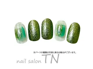 ネイル 矢川 まどかのネイルデザイン