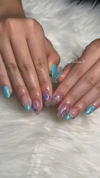 ネイル 関山 志乃のネイルデザイン